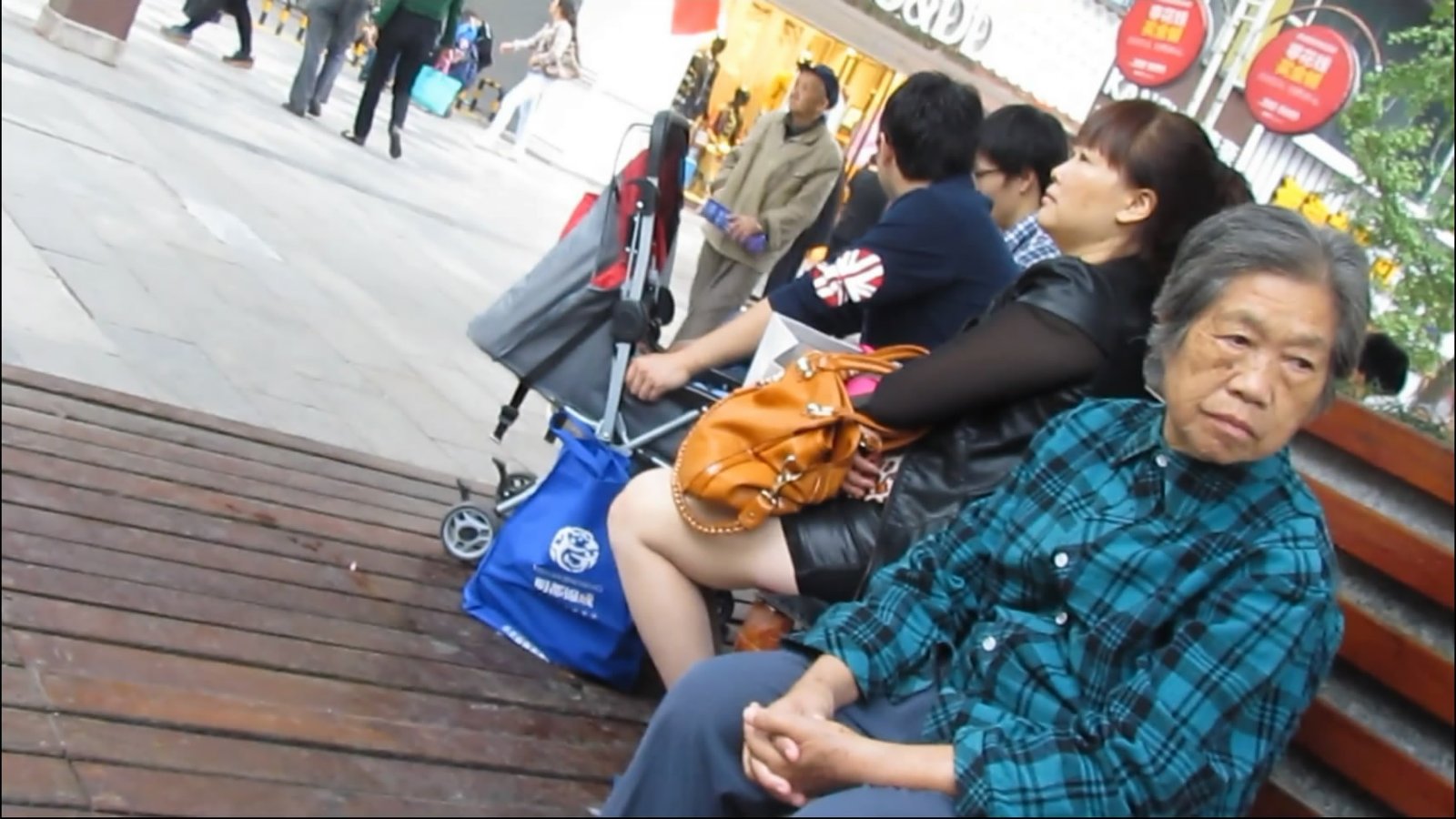 streetsnapdangl[00 00 45][20181126 232610 8]